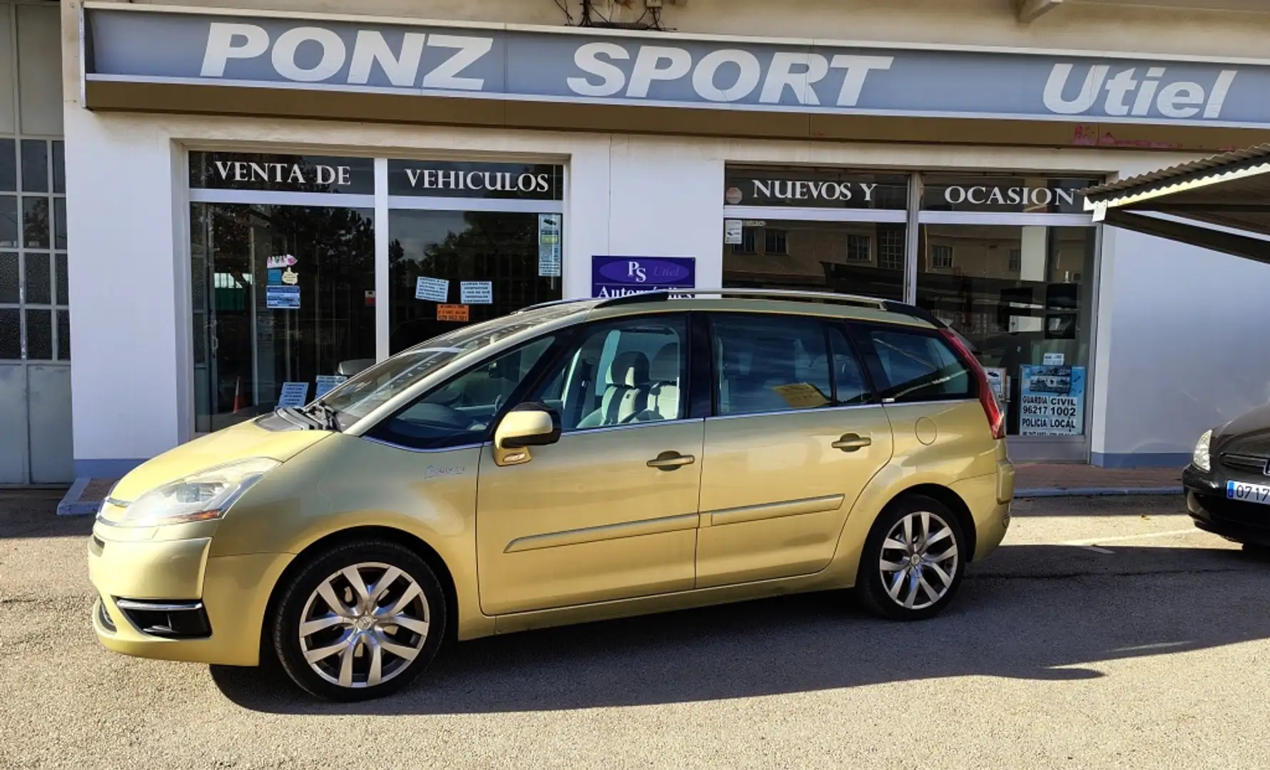 Citroen C4 Grand Picasso 2.0HDI Exclusive CAS Beige - 1