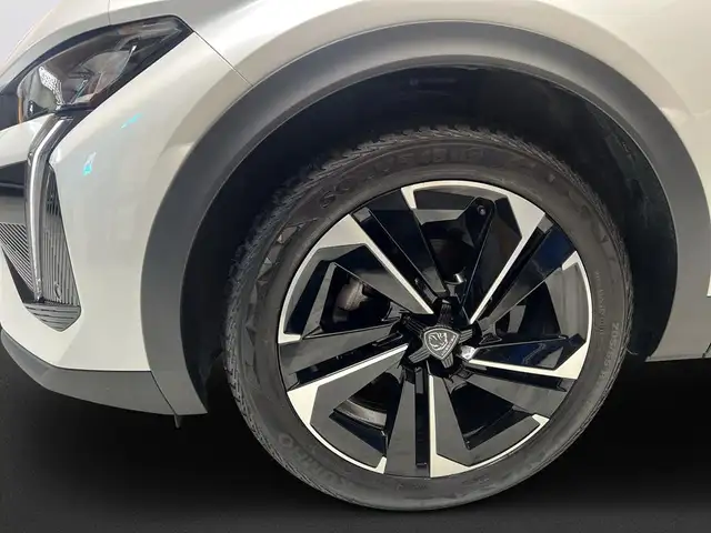 Peugeot 408 view 9