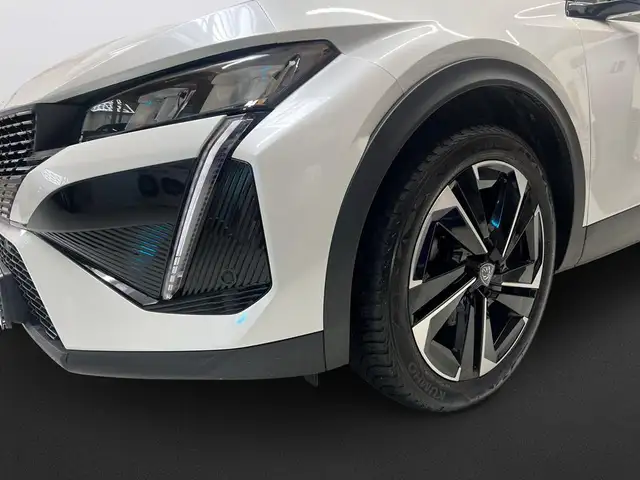 Peugeot 408 view 10