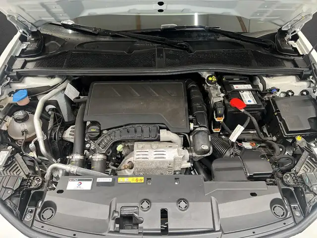 Peugeot 408 view 7