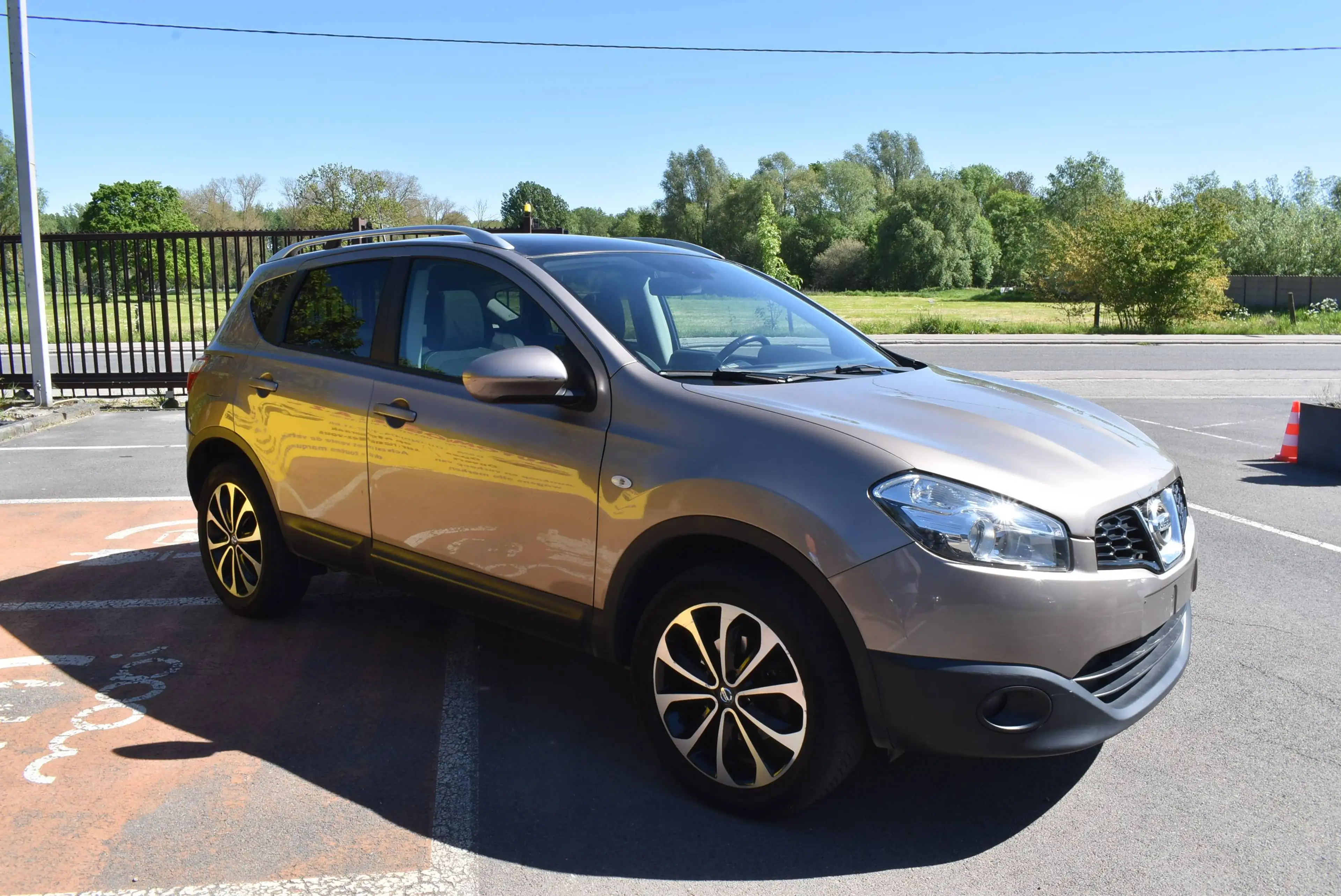 Nissan Qashqai 1.6i Urban Edition Pano/Airco/GPS — photo 6