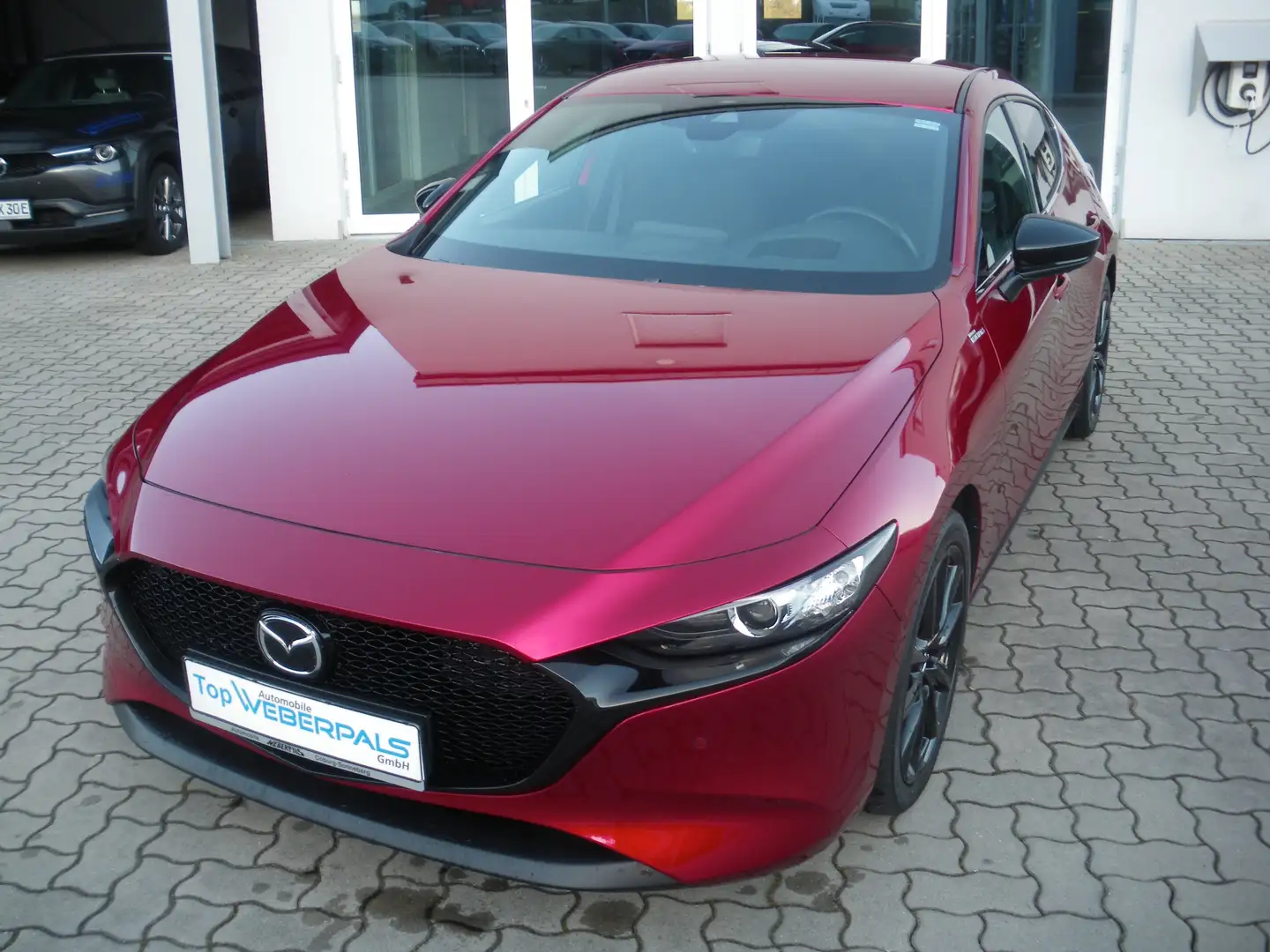 Mazda 3 Homura-NAVI-BOSE-360°KAMERA-SITZHEIZUNG Czerwony - 1