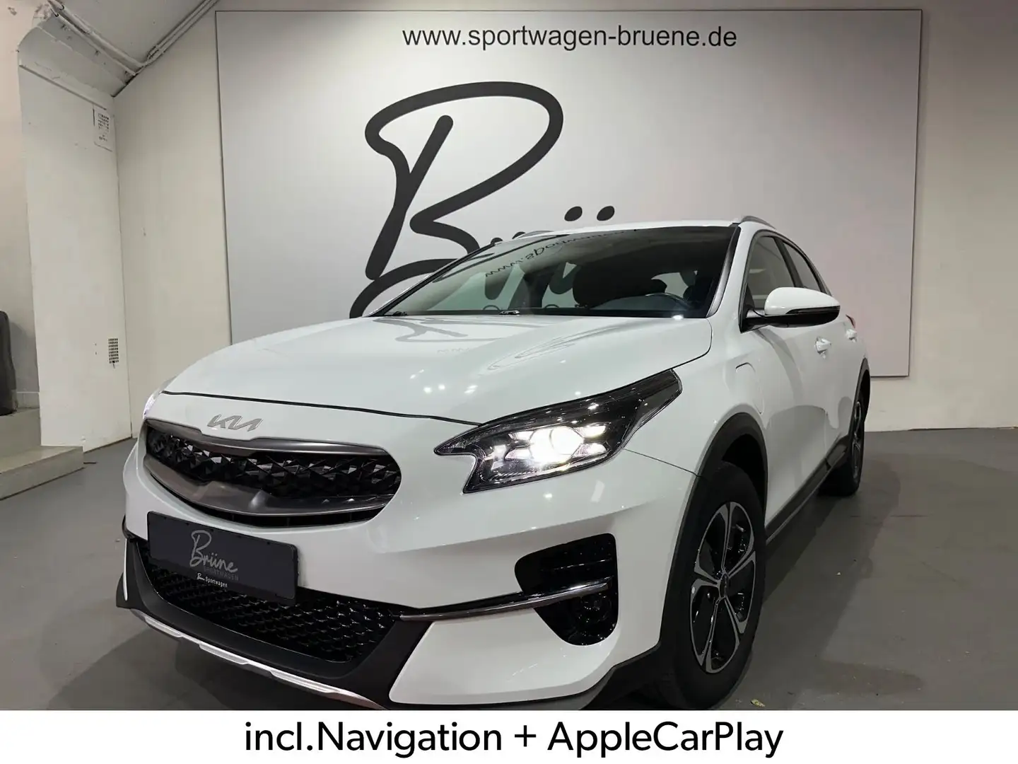 Kia XCeed Vision PlugInHyb/AppCarPl./LED/Kamera/Navi Weiß - 1