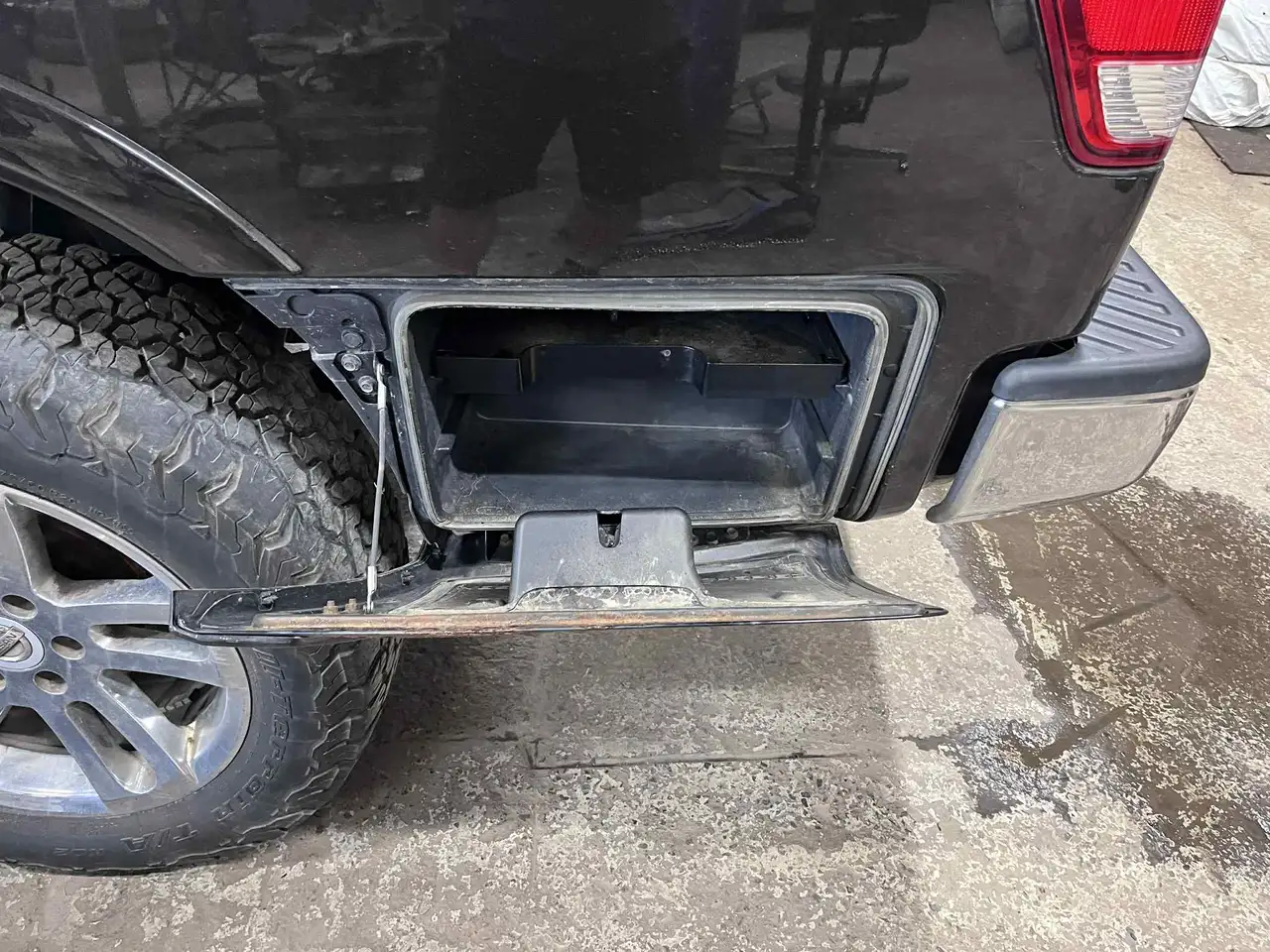 Nissan Titan снимка Nissan Titan
