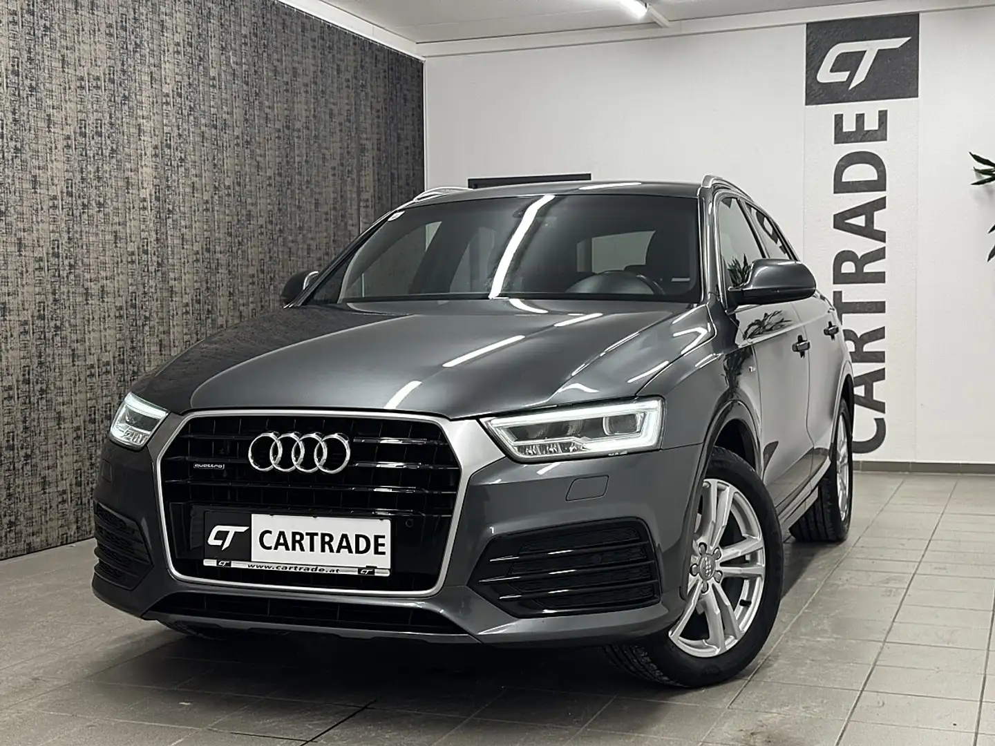 Audi Q3 2,0 TDI Intense + quattro S-tronic S-LINE SPORT... Grau - 1