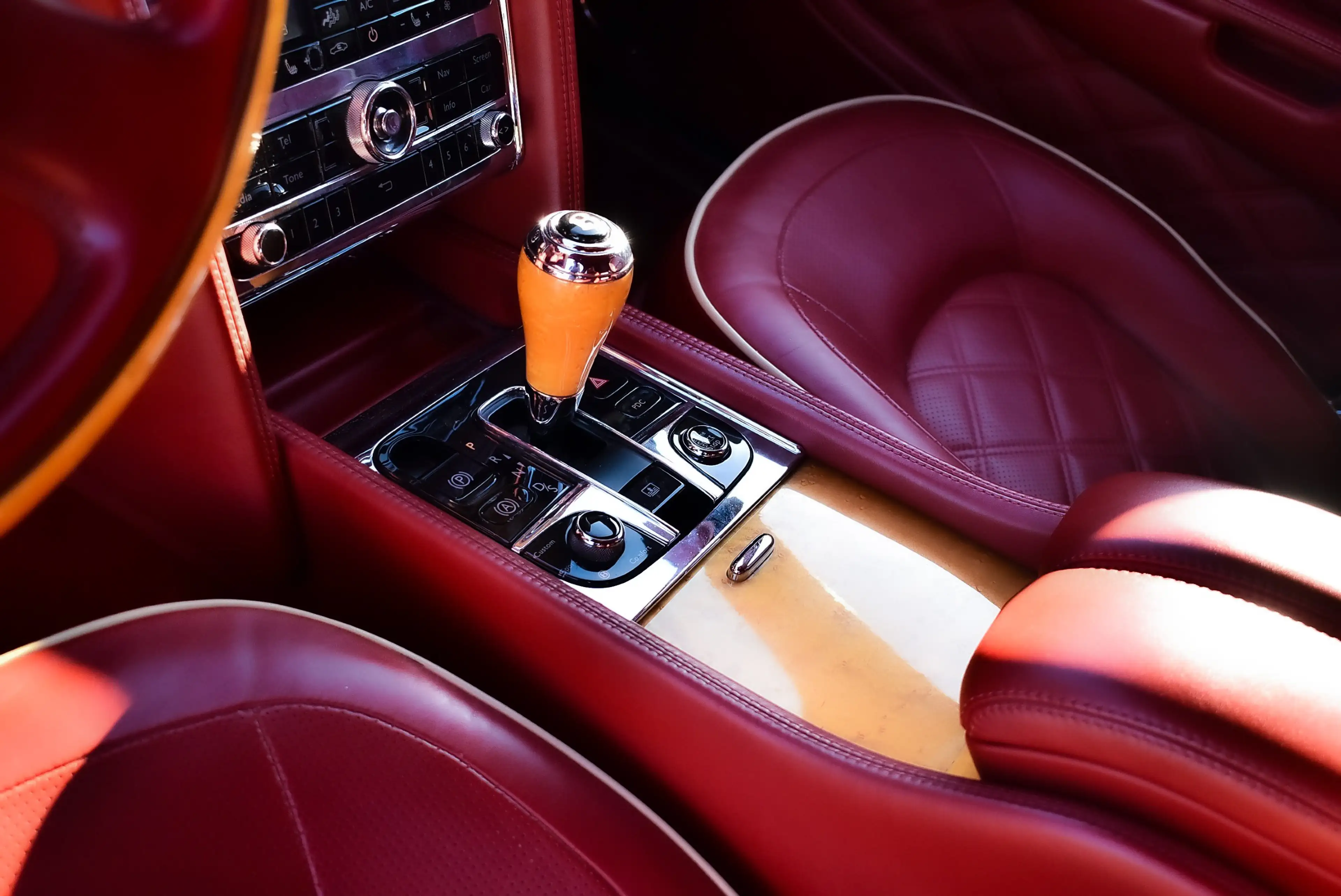 Bentley Mulsanne Mulsanne Speed sedan 6.75L V8 — photo 13