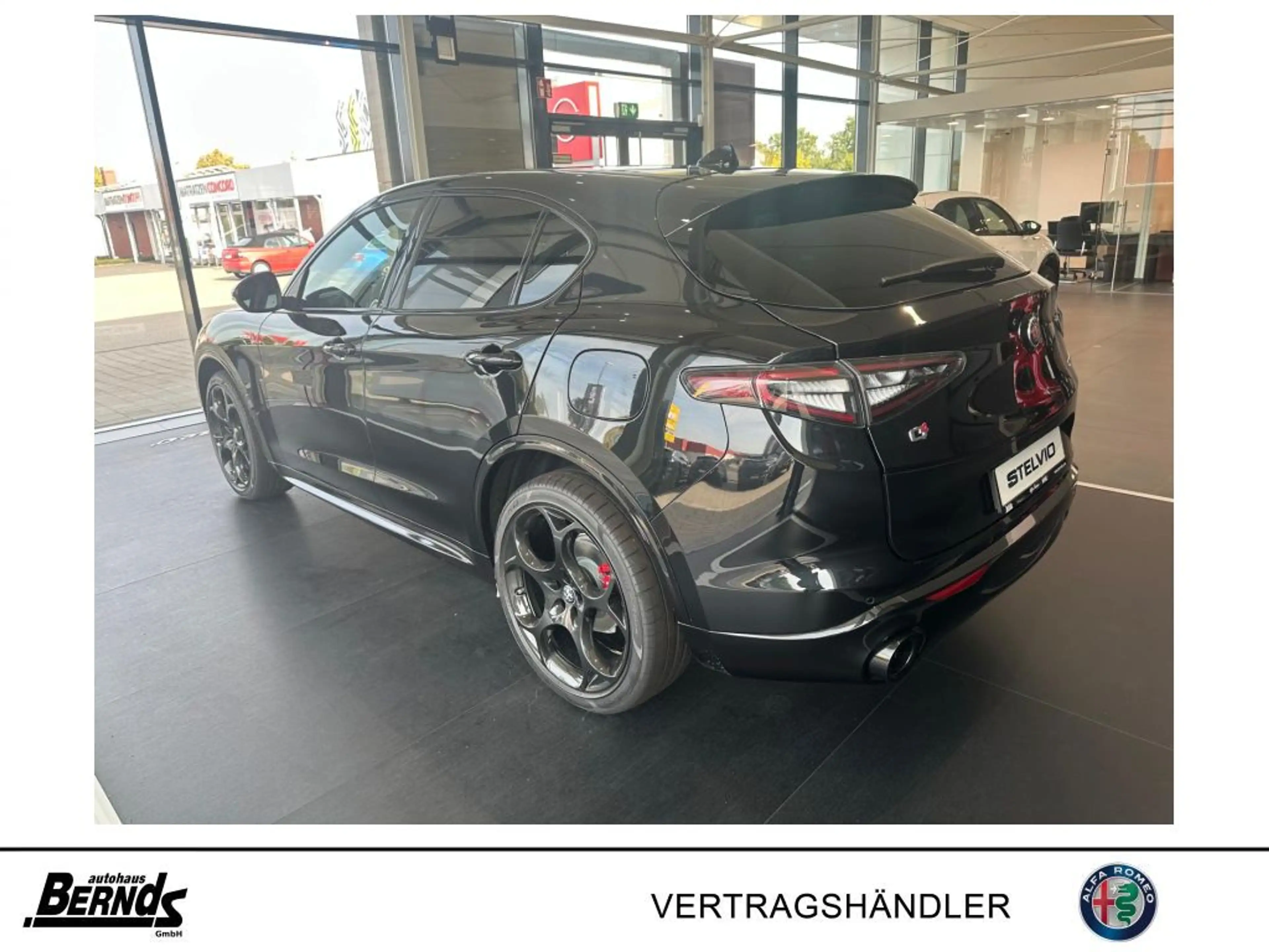 Alfa Romeo Stelvio 2.2D Q4 Veloce TECHNOLOGIE PREMIUM 2,3t-AHK GLASD — photo 5