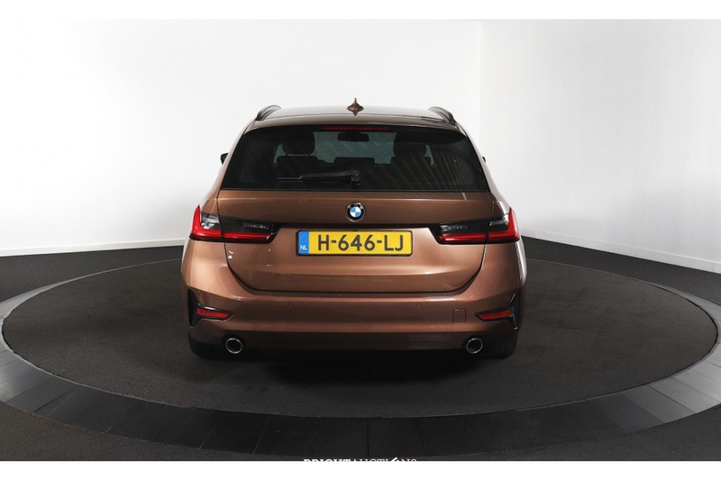 BMW 318 3 Serie d Executive Edition — photo 5
