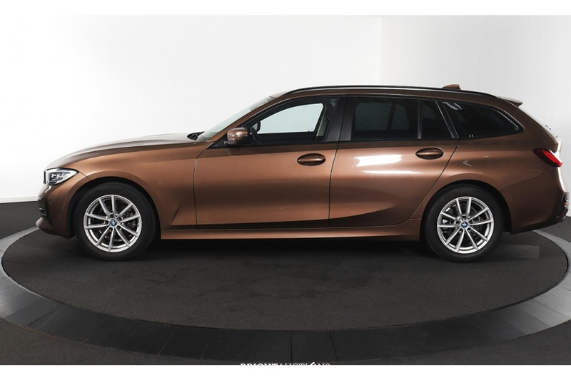 BMW 318 3 Serie d Executive Edition — photo 7