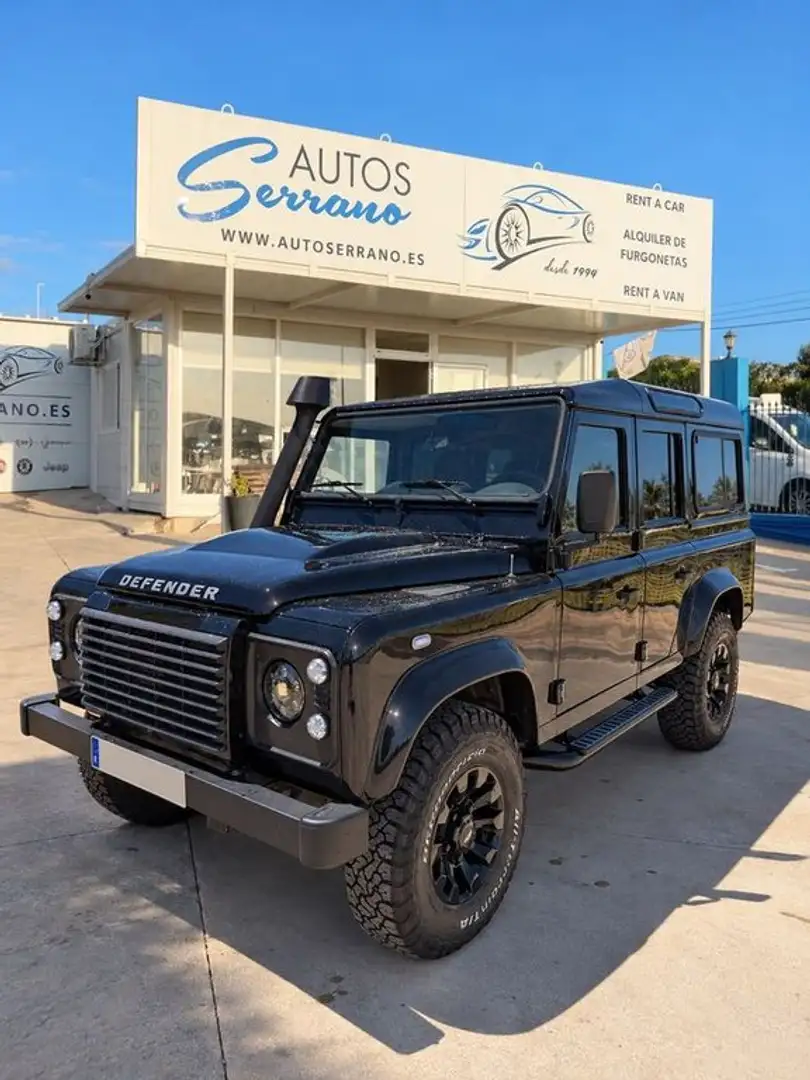 Land Rover Defender 110 SW SE Negro - 2