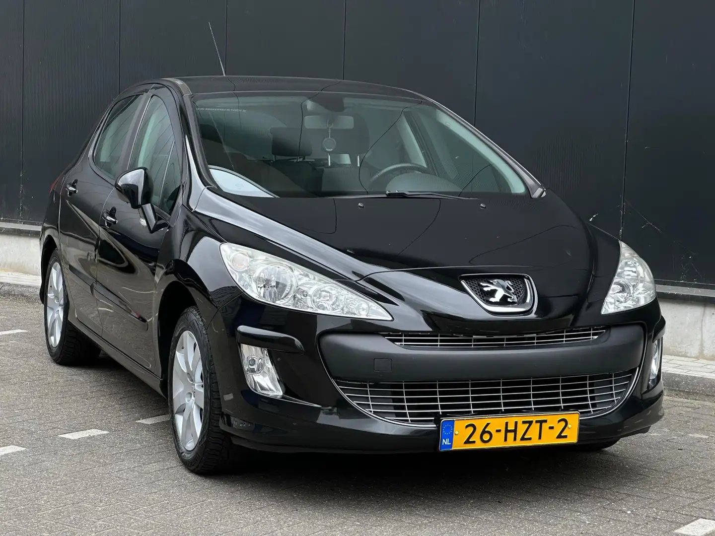 Peugeot 308 1.6 VTi XS PANO/CRUISE/AIRCO | NETTE AUTO ! Zwart - 2