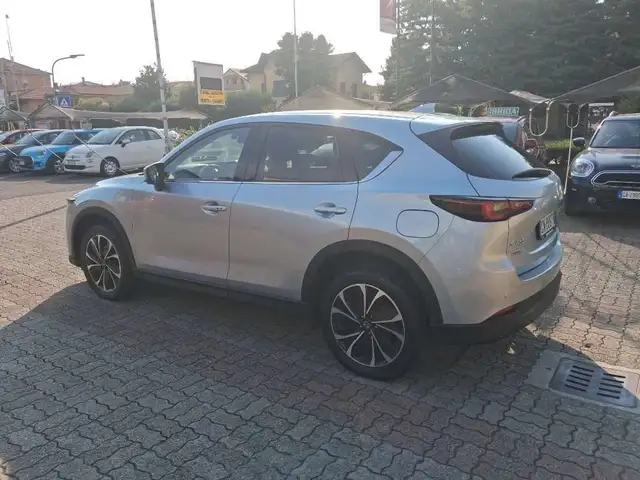 Mazda CX-5 view 3