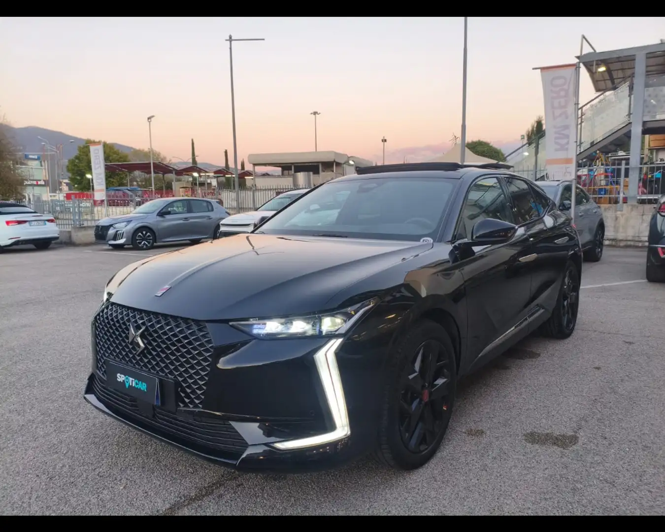DS Automobiles DS 4 1.2 PureTech Performance Line+ Noir - 1