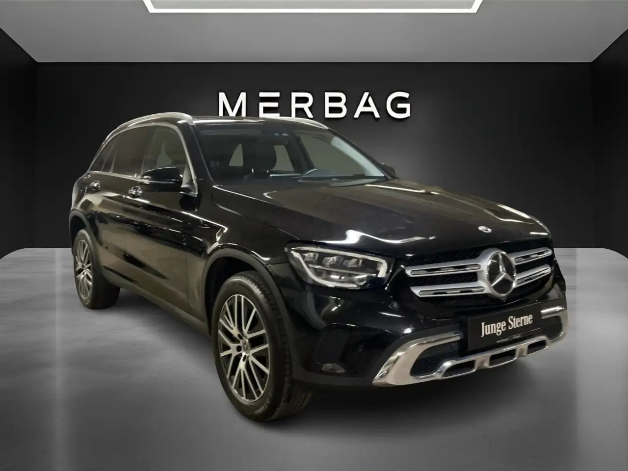 Mercedes-Benz GLC 300 de 4MATIC 4