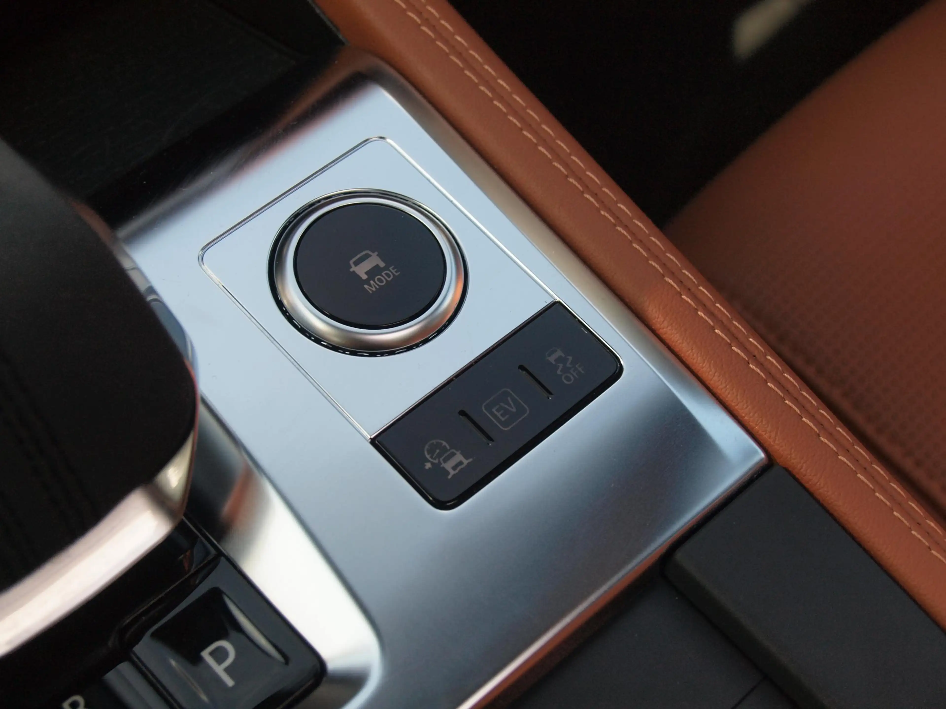 Jaguar F-Pace 2.0 P400e PHEV SE R-Dynamic | Panoramadak | Camera — photo 30