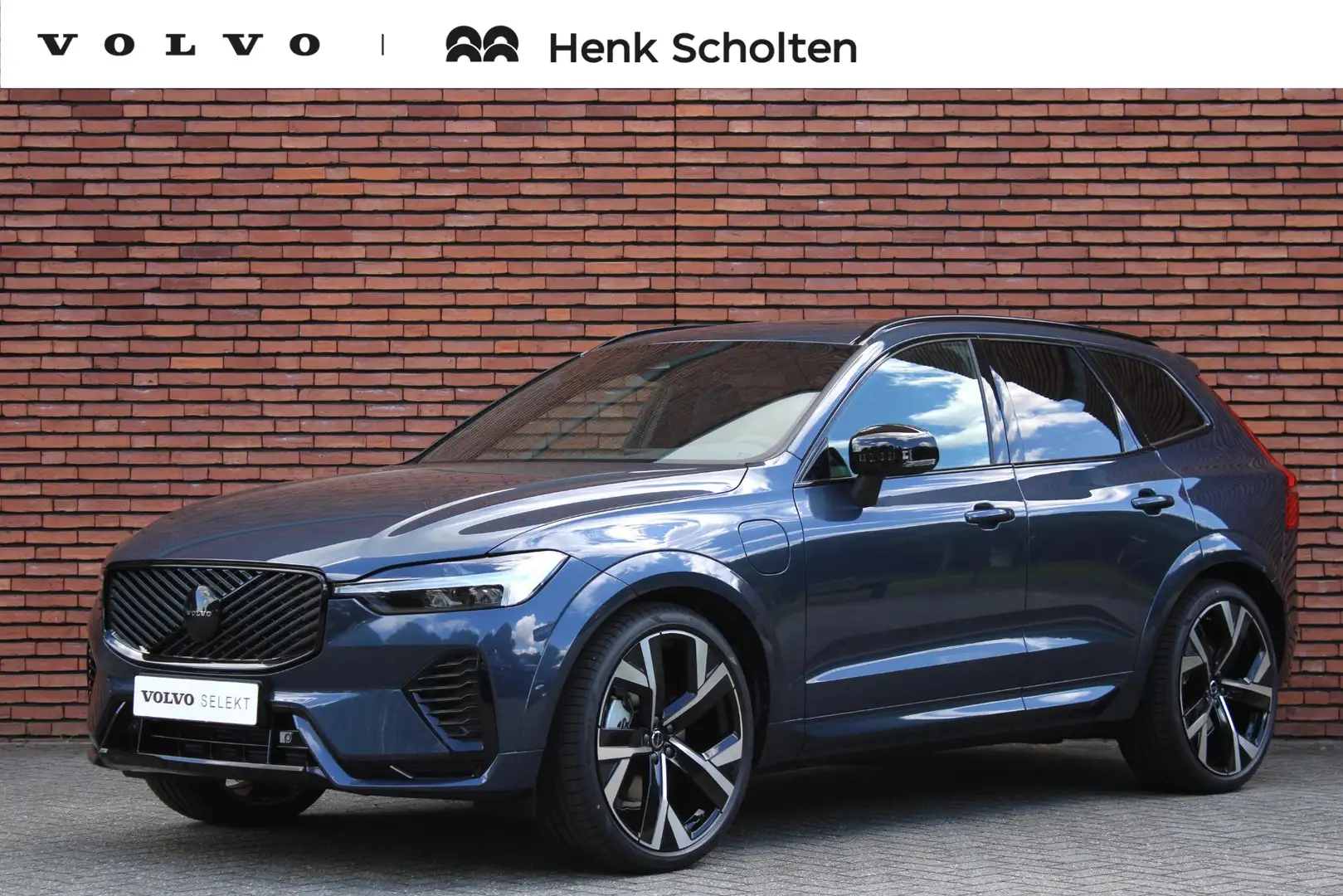 Volvo XC60 T6 Plug-in hybrid Plus Black Edition | Facelift | - 1