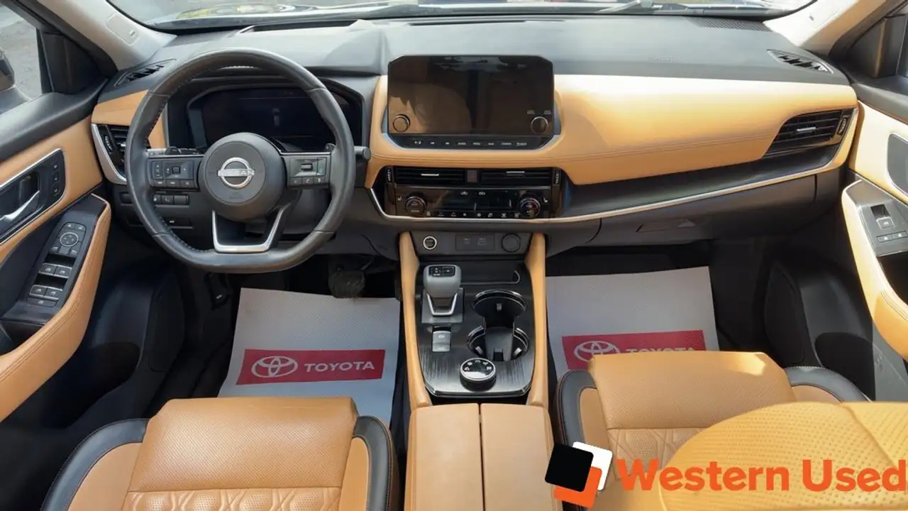 Nissan Rogue снимка Nissan Rogue