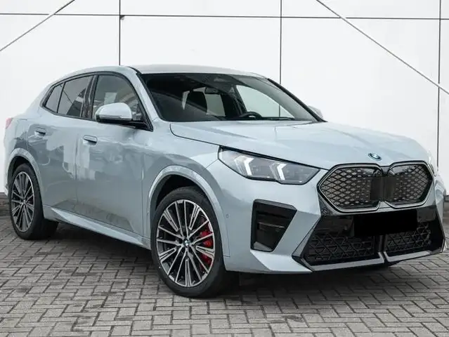 BMW iX2