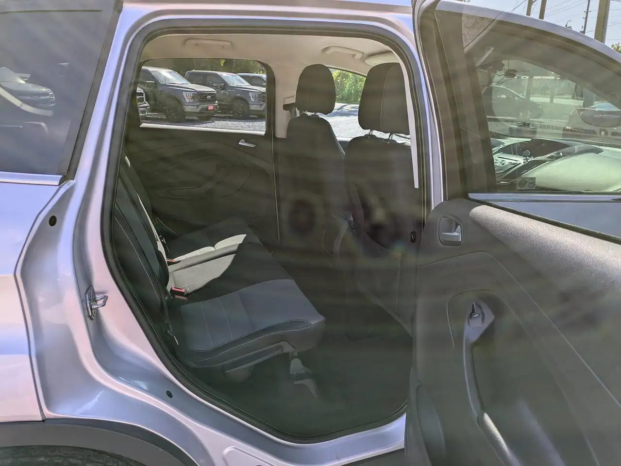 Ford Escape photo Ford Escape