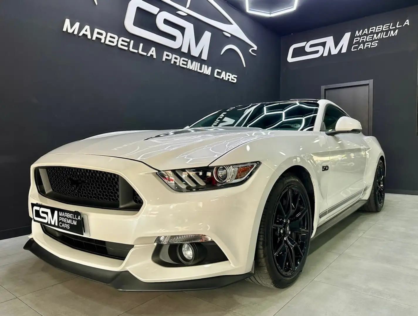 Ford Mustang Fastback 5.0 Ti-VCT GT Blanco - 1