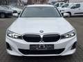 BMW 320 d Touring SHZ HUD LED 3-ZK Sportsitze Weiß - thumbnail 3