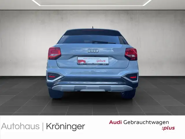 Audi Q2 view 6