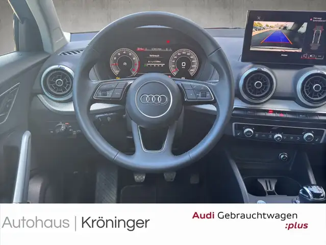 Audi Q2 view 11