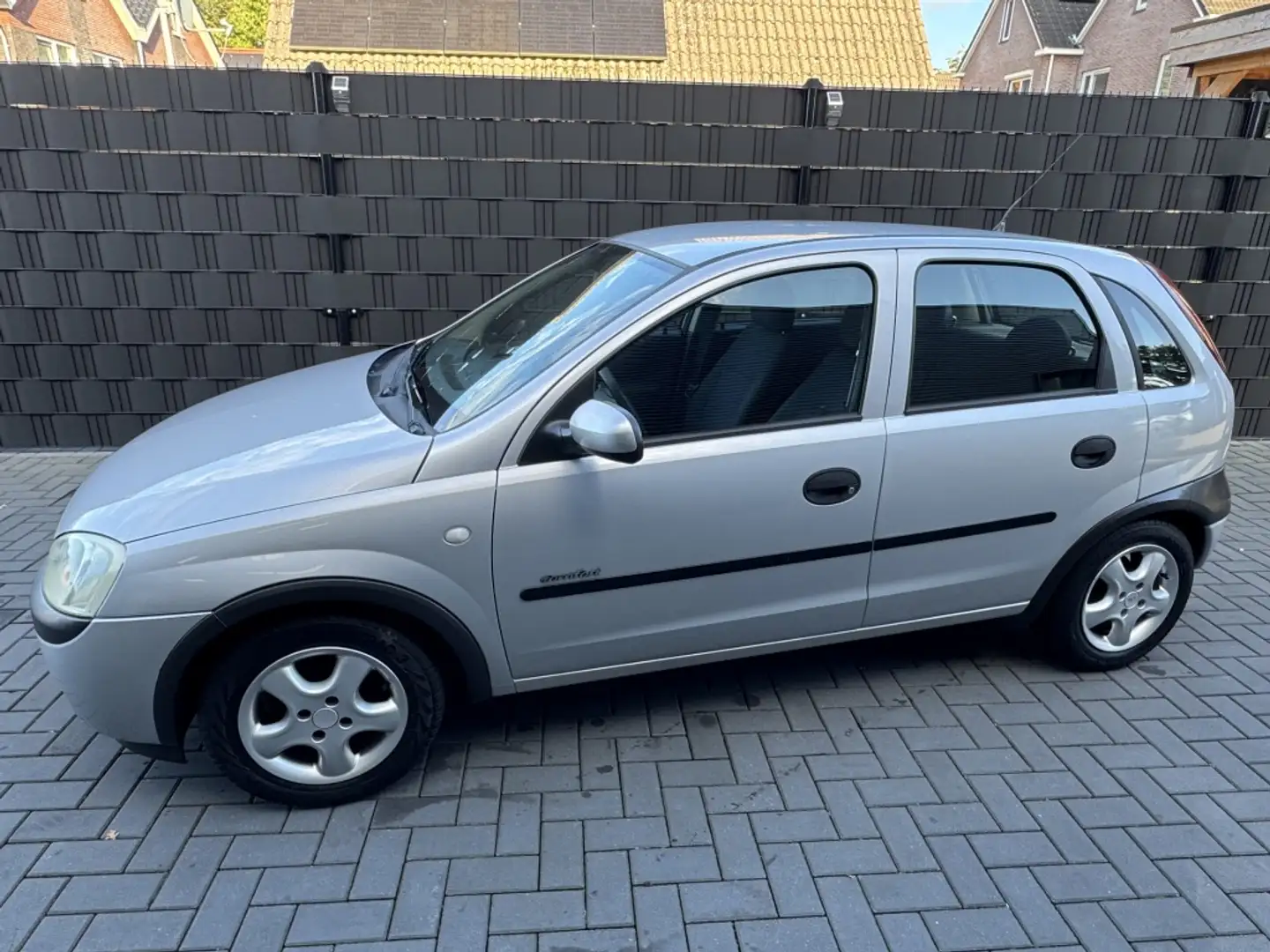 Opel Corsa 1.2-16V Comfort| GRIJS| 5DRS| ZEER NETJES| NAP| LM Grijs - 2