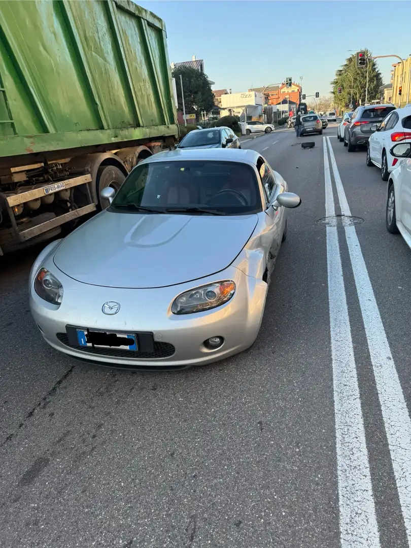 Mazda MX-5 1.8 Wind (mid) - 1