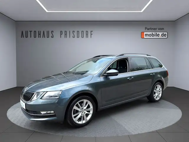 Skoda Octavia Combi Style LED/Keyless/CarPlay/PDC