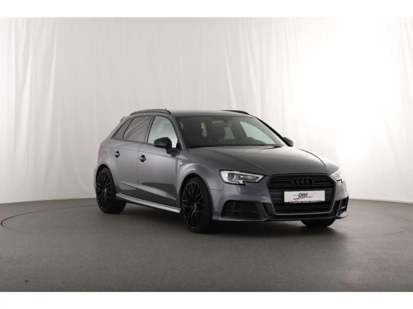 Audi A3 Sportback 1.5 TFSI sport S line S tronic AHK TEMPO Gris - 2