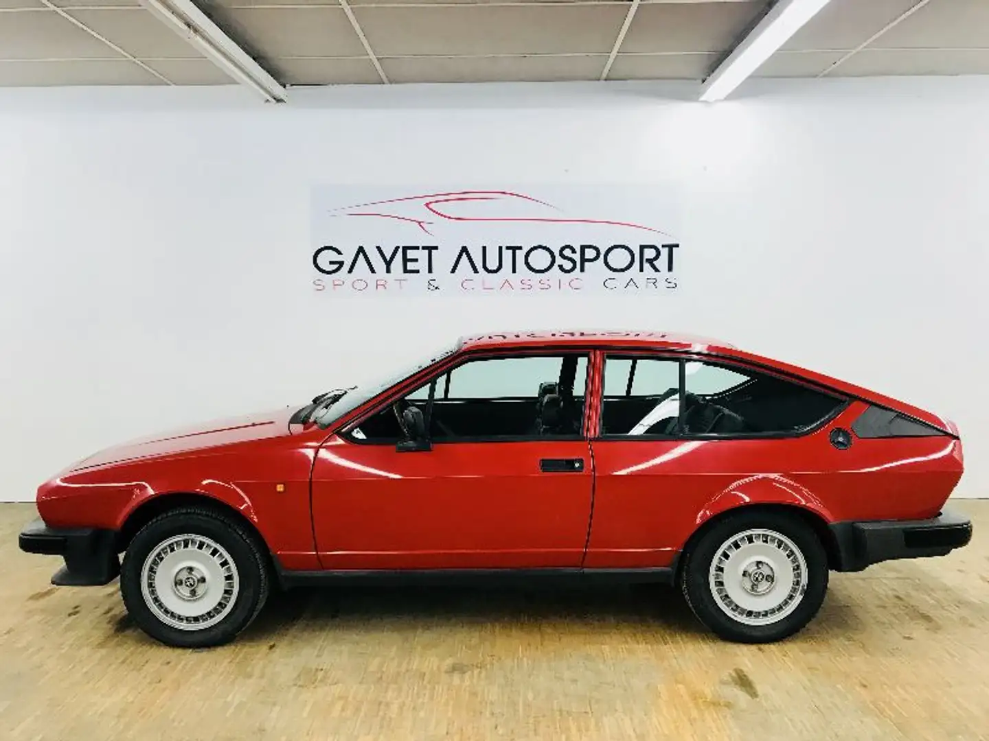 Alfa Romeo GTV 2.0L GTV - 2