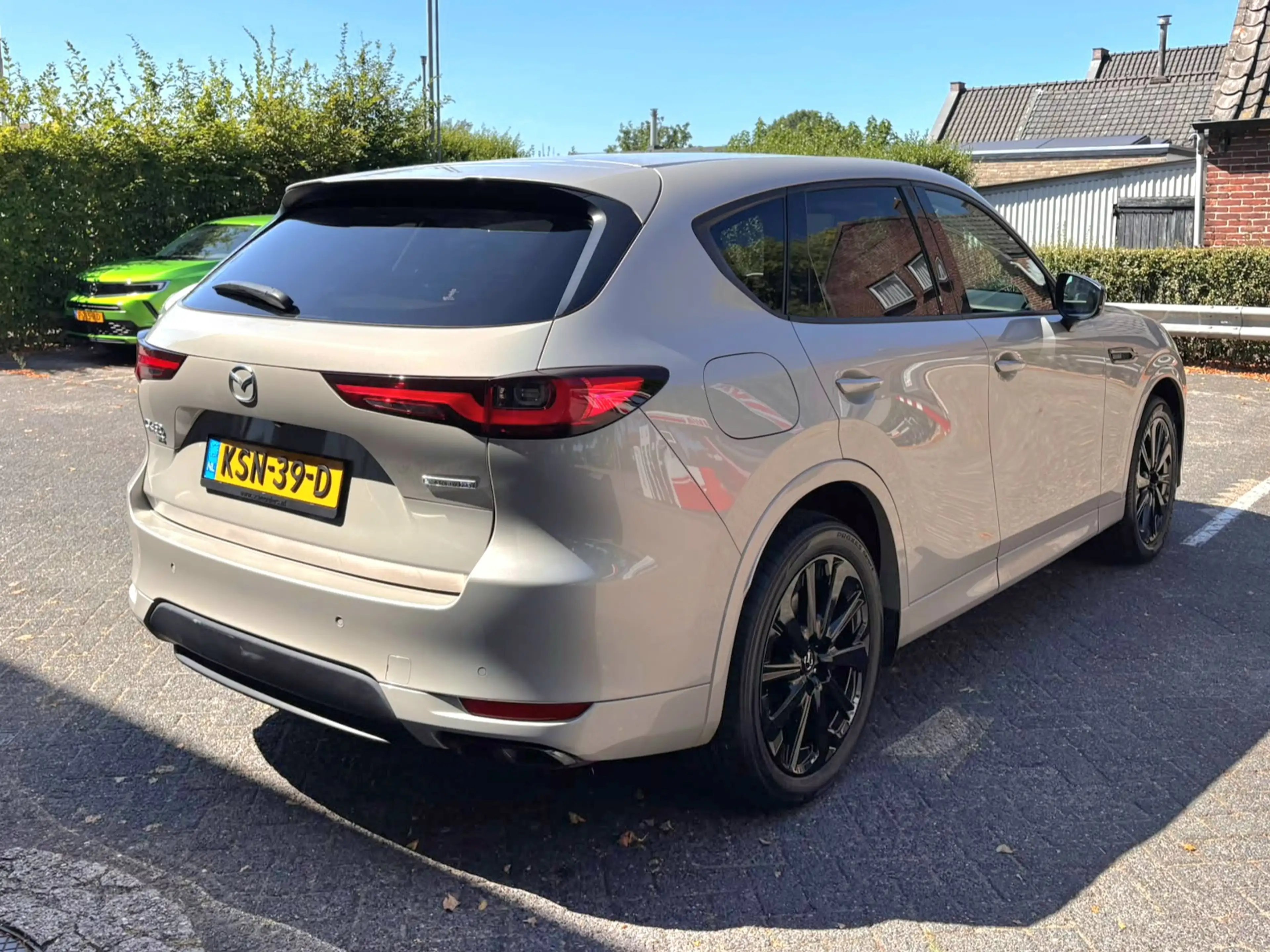 Mazda CX-60 2.5 e-SkyActiv PHEV Homura Plus,Pano dak,360 camer — photo 25