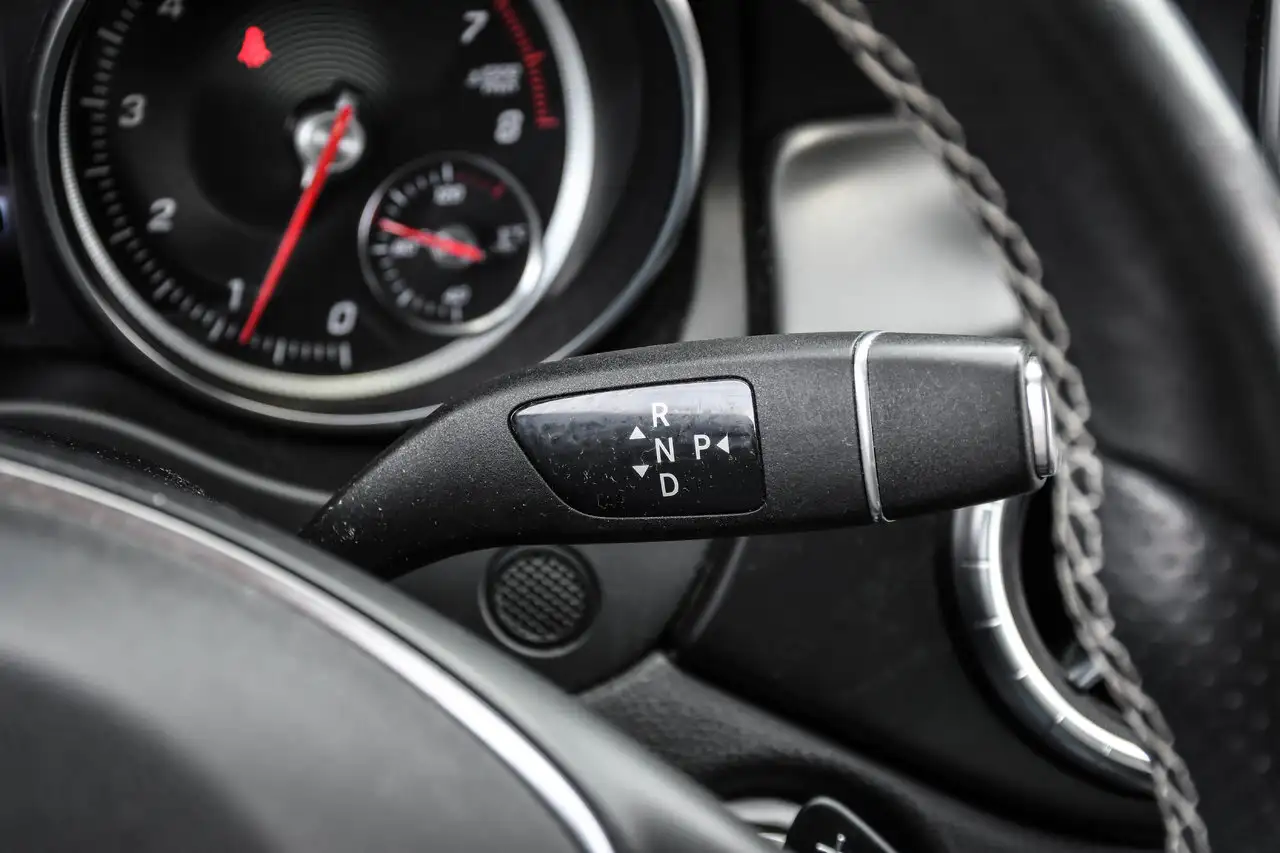 Mercedes-Benz CLA снимка Mercedes-Benz CLA