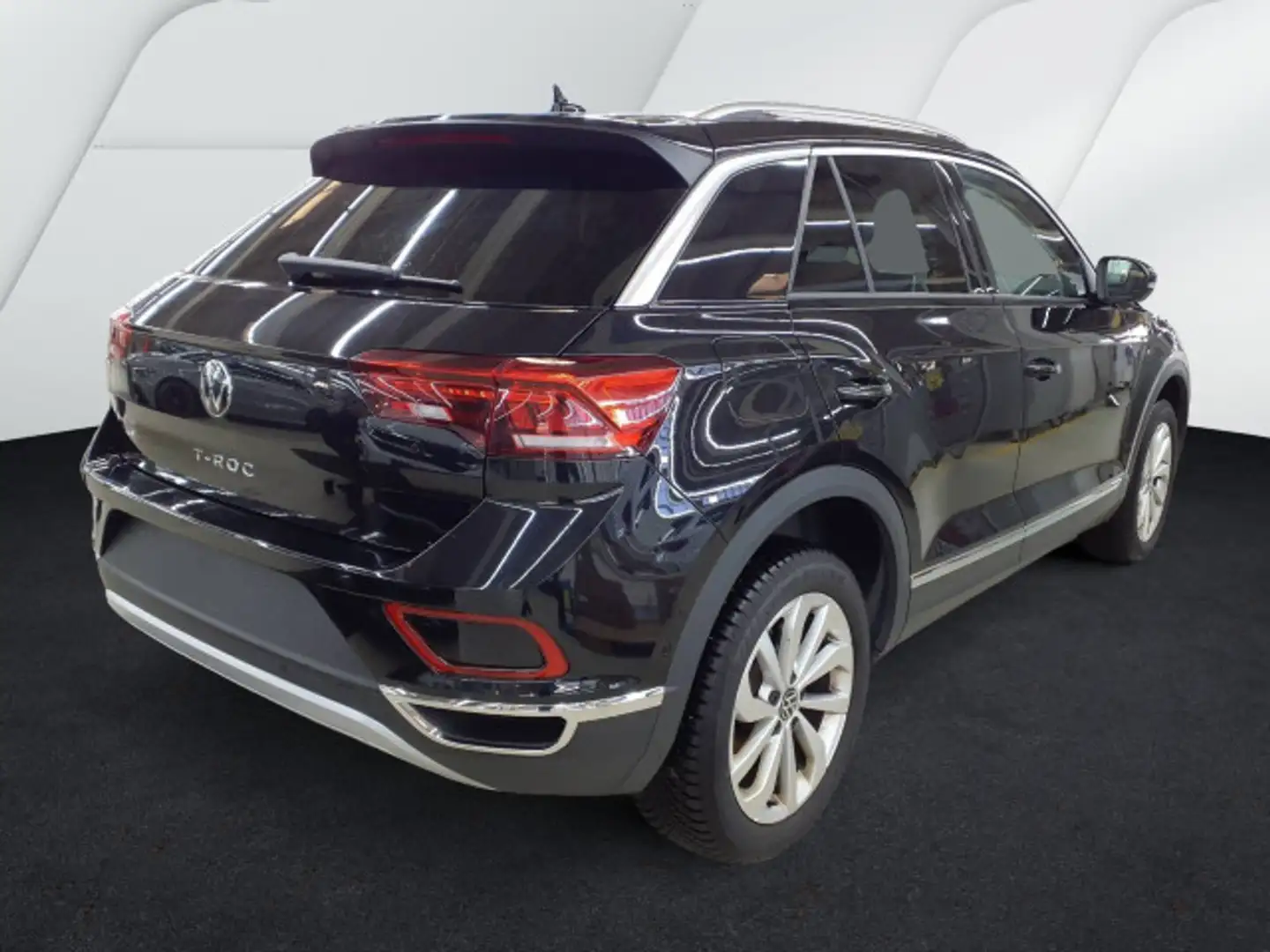 Volkswagen T-Roc Style 1.5 TSI DSG LED Navi ACC PDC SHZ AHK Schwarz - 2