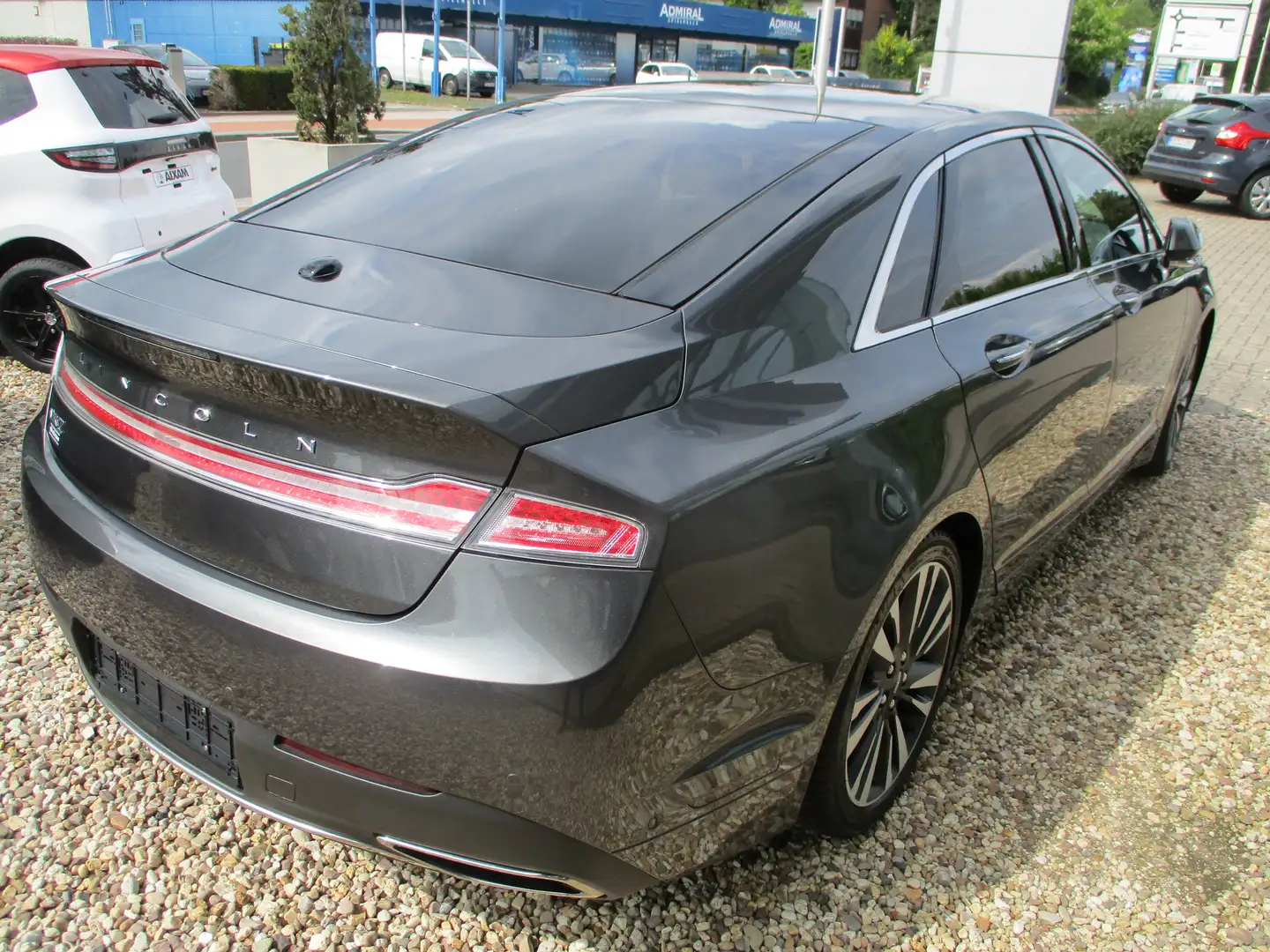 Lincoln MKZ Gris - 2