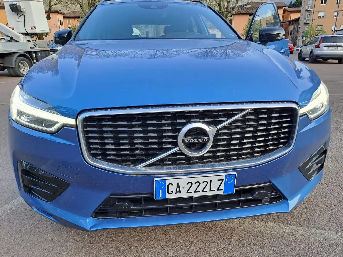 Volvo XC60 2.0 b5 R-design awd auto my20 Blu/Azzurro - 1