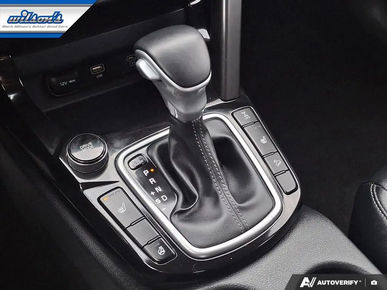Kia Seltos снимка Kia Seltos
