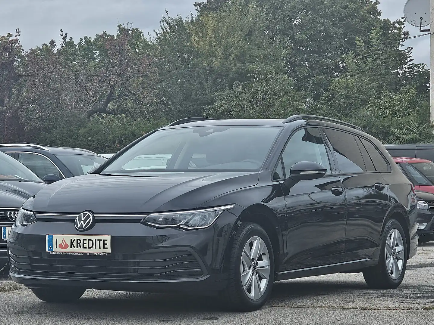 Volkswagen Golf Variant 2,0 TDI Life DSG 1-Hand Pickerl+Service-OK AHK Sehr... Schwarz - 2