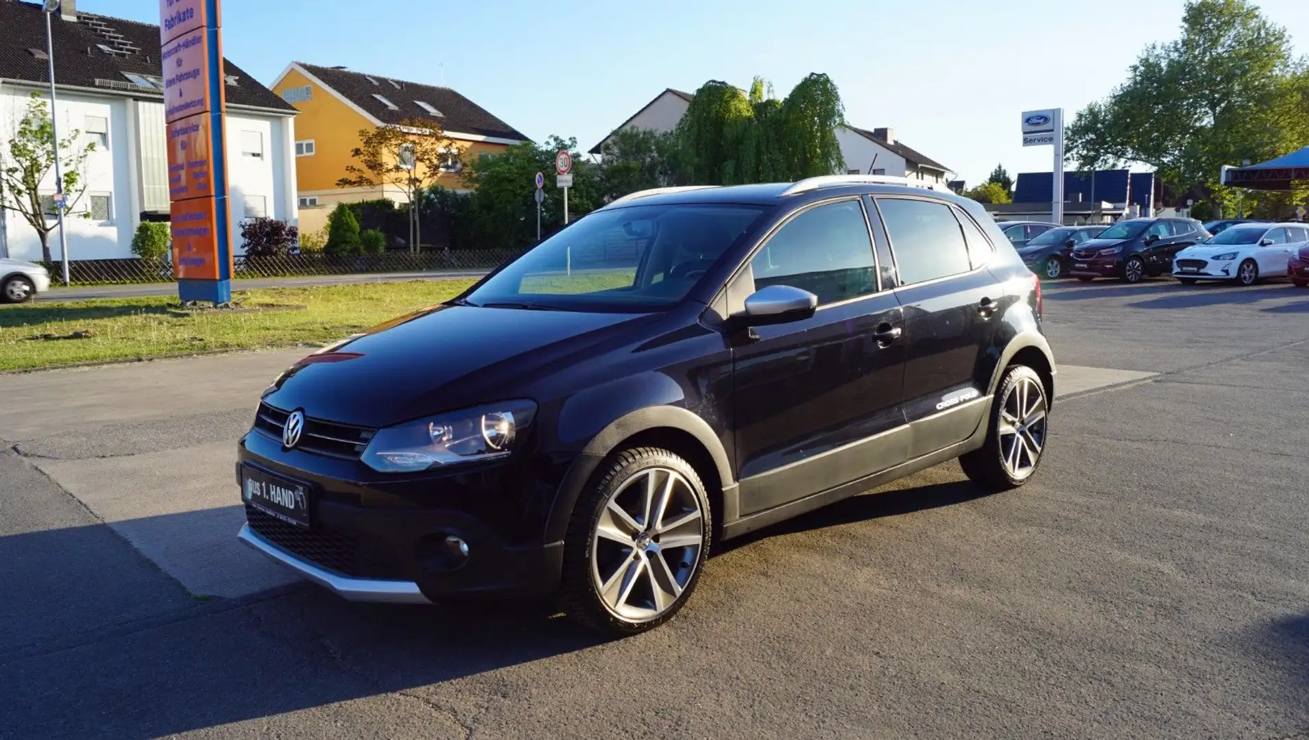 Volkswagen Polo V 1.2 "CrossPolo" 1.Hand+ SHZ+ PDC+ Tempoma Schwarz - 1