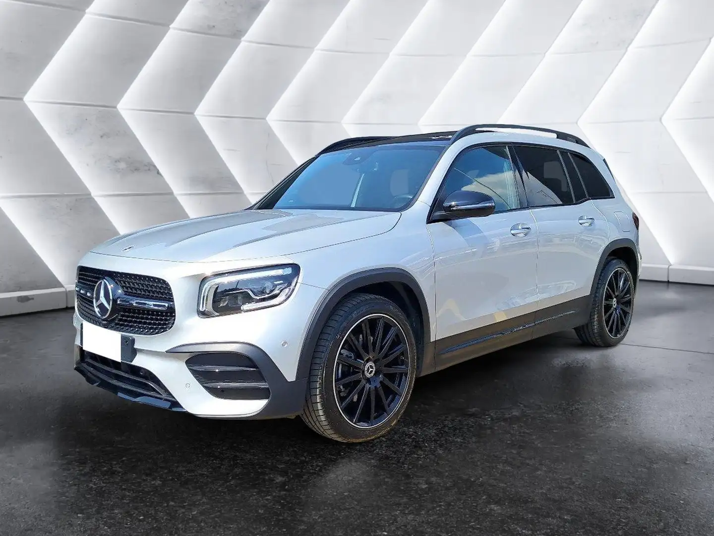 Mercedes-Benz GLB 200 GLB 200d Premium Zilver - 1