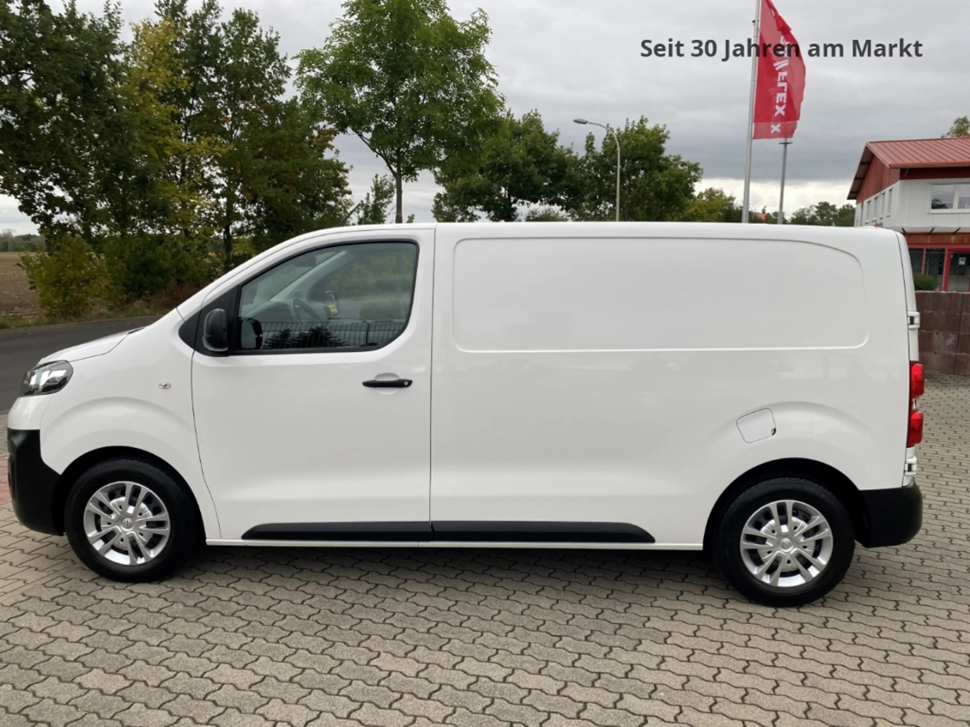 Opel Vivaro Kasten Edition M,Klima,PDC,1.Hand,Scheckheft,WKR, — photo 6