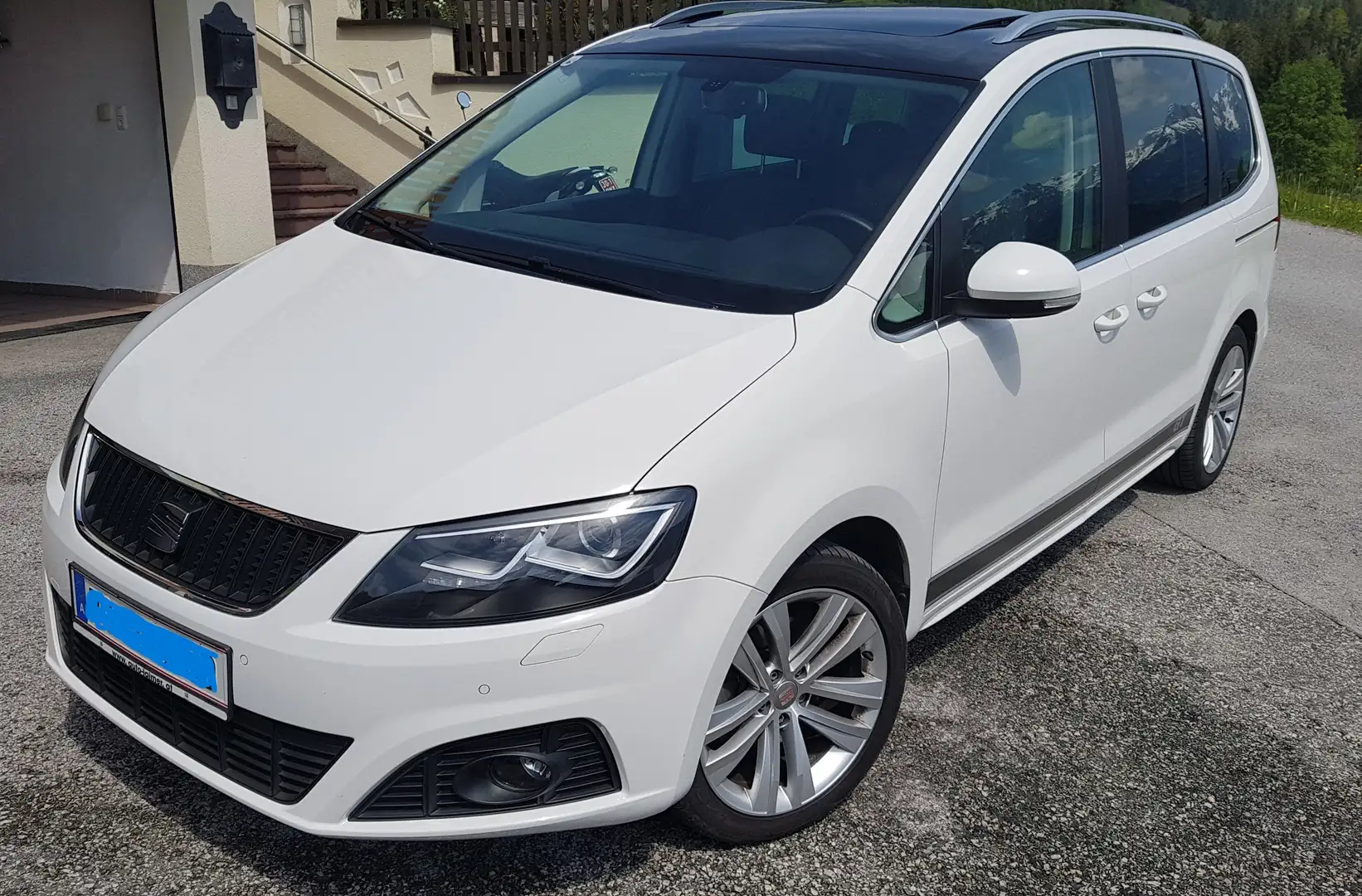 SEAT Alhambra Alhambra 2,0 TDI 4 WD 7 Sitzer Pano Weiß - 2