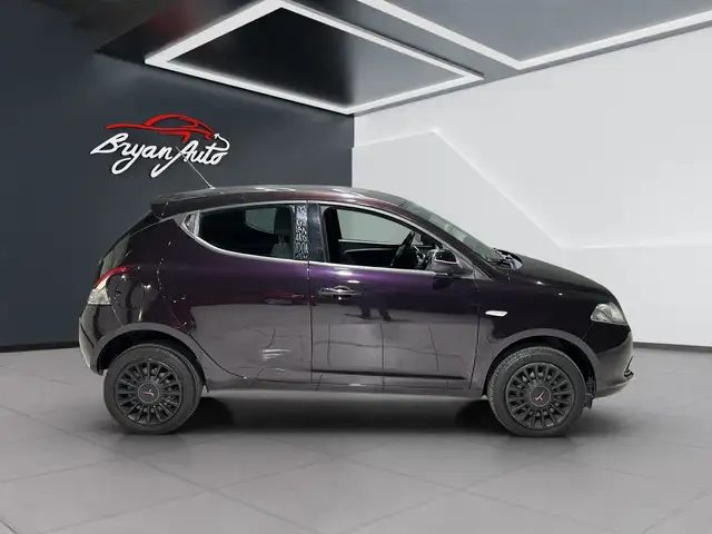 Lancia Ypsilon 0.9 t.air Elefantino ecochic metano 80cv