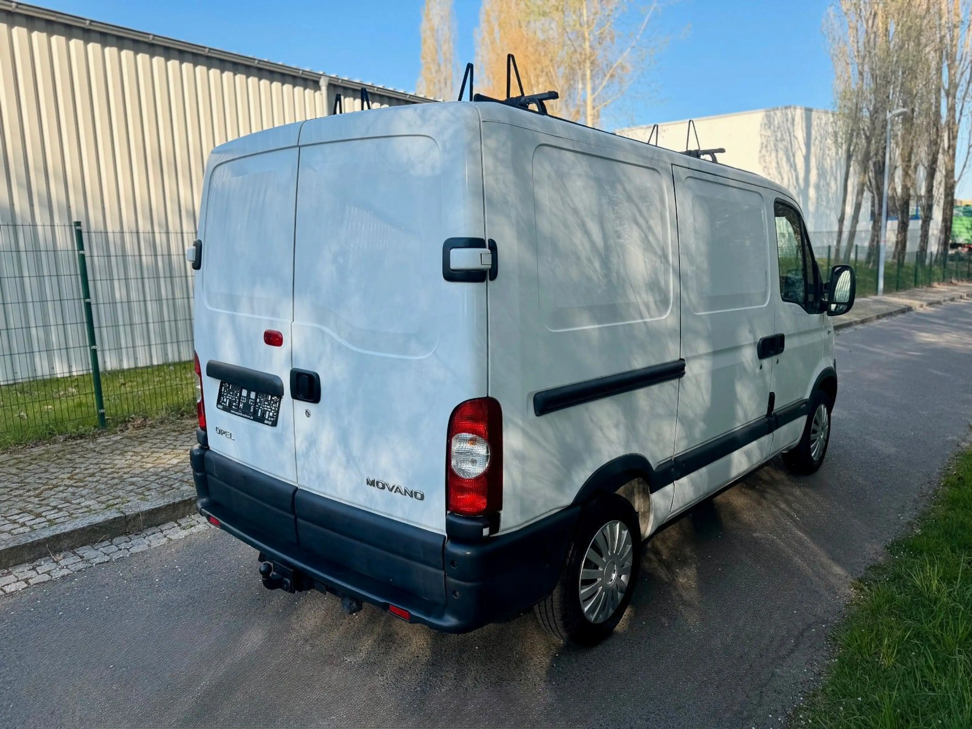 Opel Movano L1H1 2,8t AHK 43.800km Scheckheft MwSt — photo 7