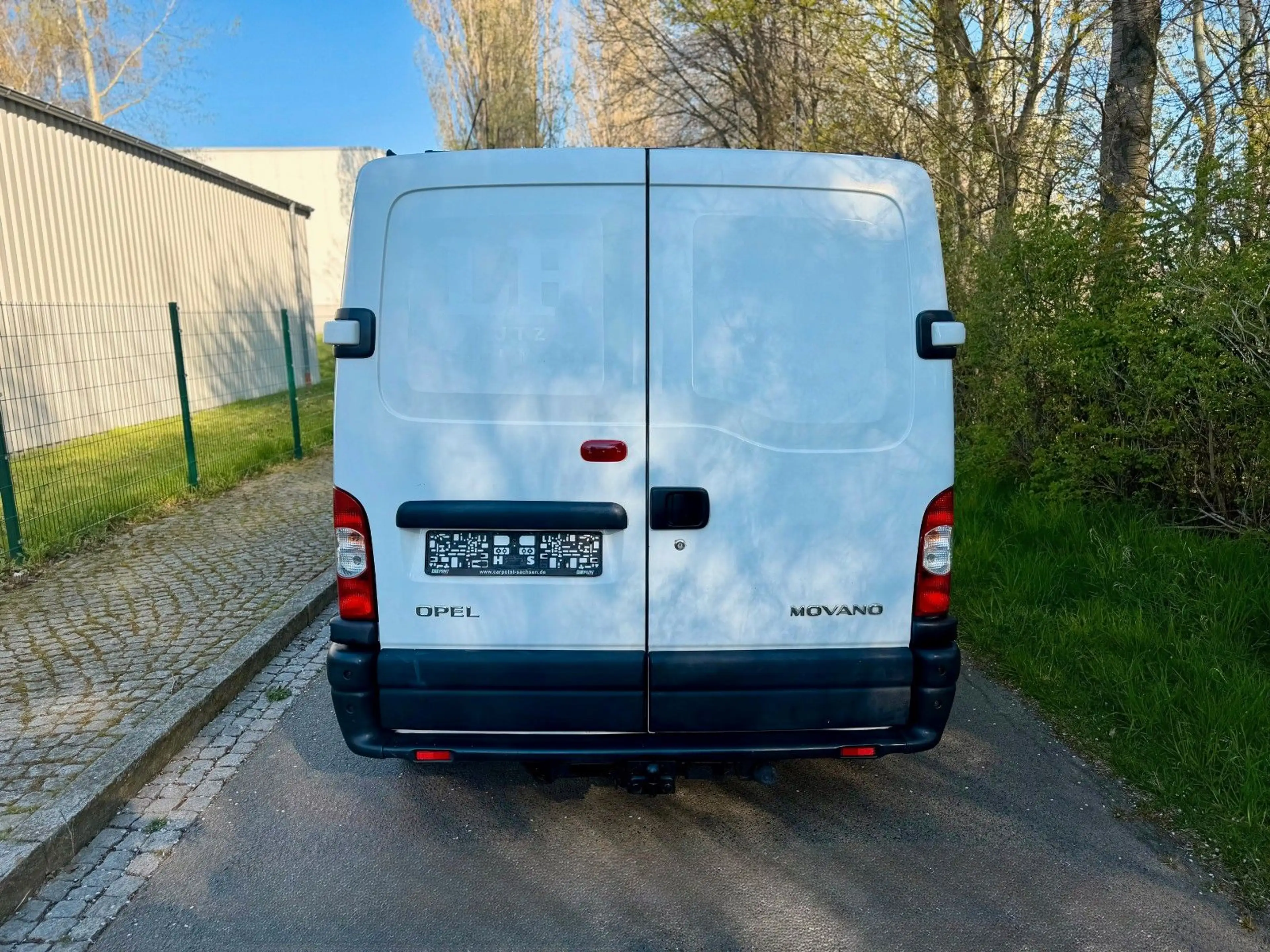 Opel Movano L1H1 2,8t AHK 43.800km Scheckheft MwSt — photo 6