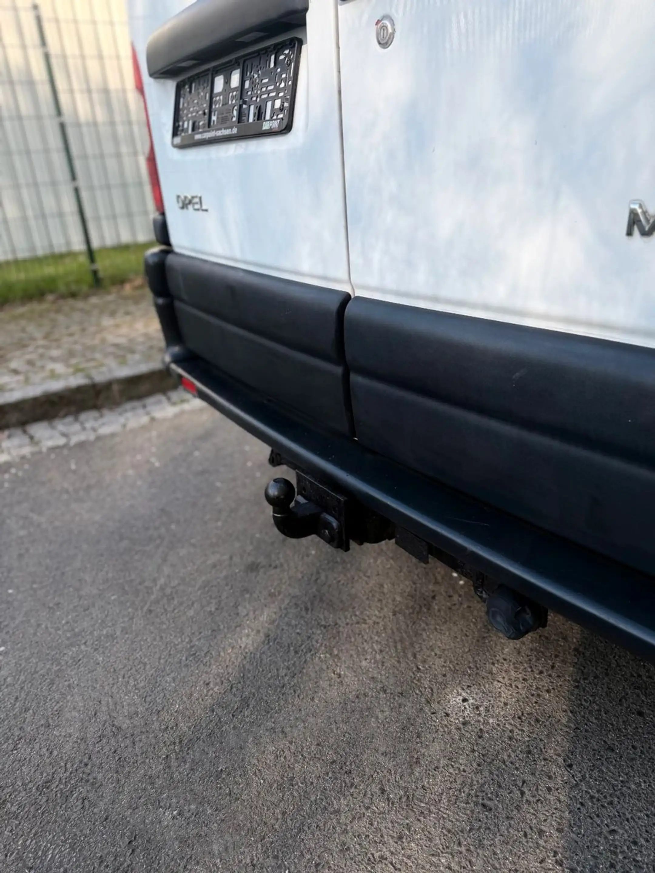 Opel Movano L1H1 2,8t AHK 43.800km Scheckheft MwSt — photo 10