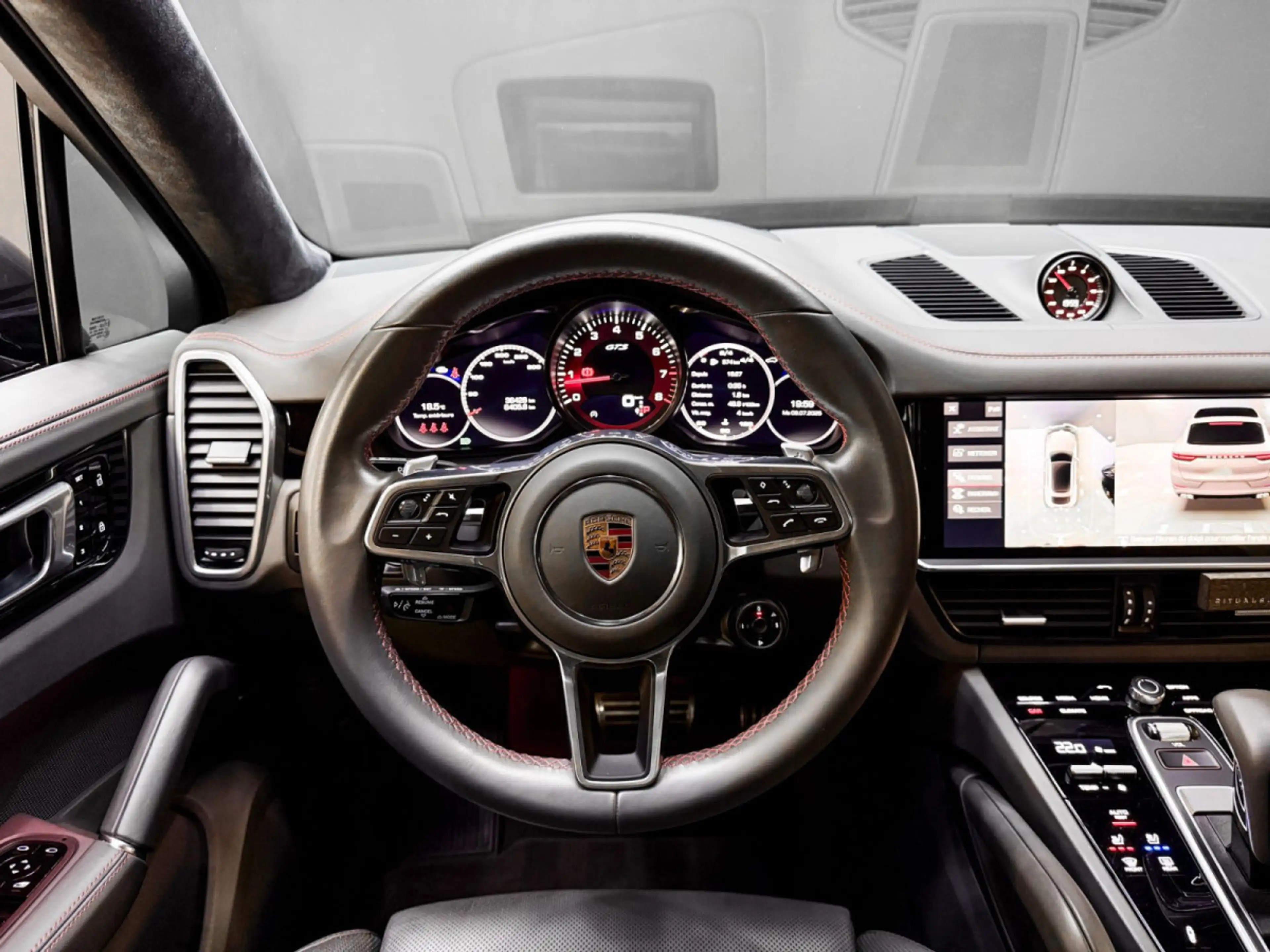 Porsche Cayenne GTS Coupe 4.0 V8 - Ceramic int-ext — photo 12