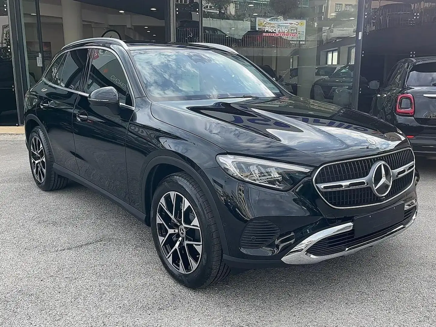 Mercedes-Benz GLC 200 d Advanced Plus 4matic auto NUOVA-2Anni Garanzia Nero - 1