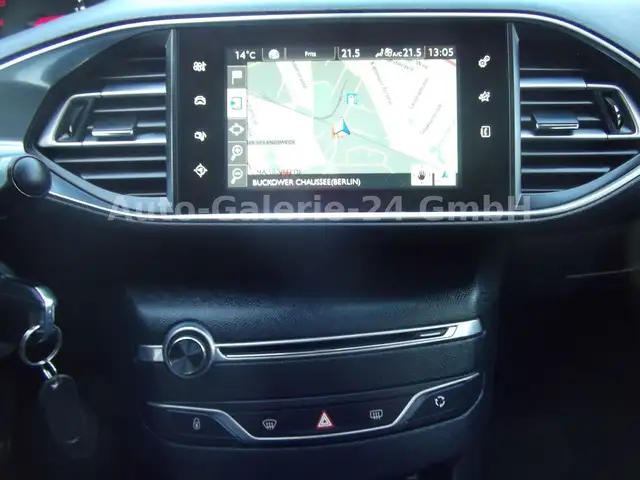 Peugeot 308 SW view 14